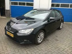 Zwart Gebruikt 2014 Seat Leon Style Hatchback | € 8.250 (Iets duurder)