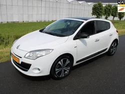 Wit Gebruikt 2011 Renault Mégane III Bose Edition Hatchback | € 4.250 (Eerlijke prijs)