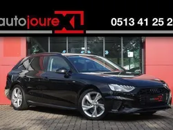 Zwart Gebruikt 2020 Audi A4 Black Edition Stationwagen | € 23.449 (Eerlijke prijs)