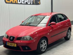 Rood, metallic lak Gebruikt 2006 Seat Ibiza Hatchback | € 1.499 (Eerlijke prijs)