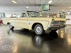 Geel Gebruikt 1966 Plymouth Fury Cabriolet | € 23.000