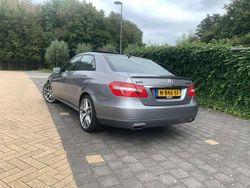 Grijs Gebruikt 2012 Mercedes E350 AMG Sedan | € 7.500