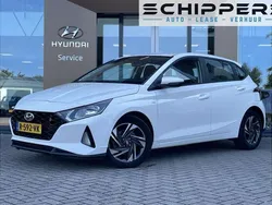 Wit Gebruikt 2023 Hyundai i20 Comfort Hatchback | € 18.900 (Eerlijke prijs)