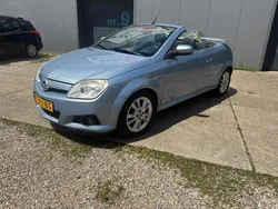 Blauw Gebruikt 2005 Opel Tigra Cosmo Cabriolet | € 1.500 (Eerlijke prijs)