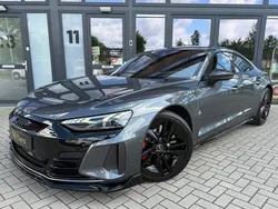 Grijs Gebruikt 2021 Audi e-tron GT quattro Sport Sedan | € 75.900