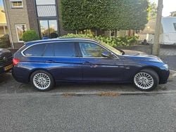Blauw Gebruikt 2015 BMW 318 Luxury Line Stationwagen | € 14.000