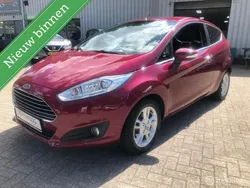 Paars Gebruikt 2014 Ford Fiesta Titanium Hatchback | € 5.490 (Eerlijke prijs)