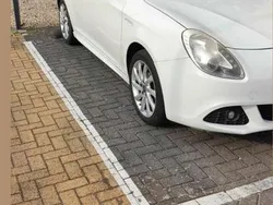 Gebruikt 2010 Alfa Romeo Giulietta Hatchback | € 1.650 (Eerlijke prijs)