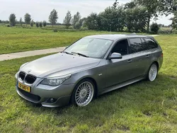 Grijs Gebruikt 2010 BMW 520 Stationwagen | € 8.999 (Iets duurder)