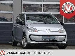 Zilver, metallic lak Gebruikt 2014 VW up! Cup Hatchback | € 7.950 (Iets duurder)