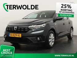 Grijs Gebruikt 2022 Dacia Sandero Comfort Hatchback | € 14.845 (Goede deal)