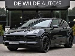 Zwart Gebruikt 2023 Porsche Cayenne Platinum Edition SUV | € 88.900 (Goede deal)