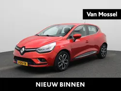Rood Gebruikt 2019 Renault Clio IV Intens Hatchback | € 9.900 (Goede deal)