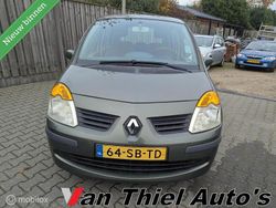 Groen Gebruikt 2005 Renault Modus Dynamique MPV | € 999 (Goede deal)