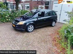 Zwart Gebruikt 2006 Opel Zafira Executive MPV | € 1.955 (Eerlijke prijs)