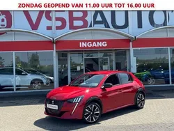 Rood, metallic lak Gebruikt 2020 Peugeot 208 GT-line Hatchback | € 15.950 (Goede deal)