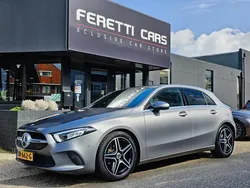 Grijs, metallic lak Gebruikt 2019 Mercedes A180 Business Hatchback | € 24.900 (Duur)