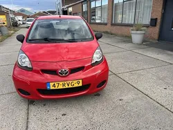 Rood Gebruikt 2011 Toyota Aygo Cool Hatchback | € 2.450 (Goede deal)