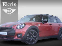Rood Gebruikt 2022 Mini Cooper Clubman Comfort Stationwagen | € 29.950 (Goede deal)