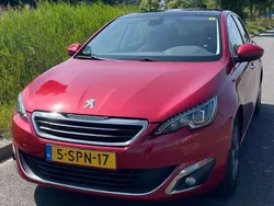 Rood Gebruikt 2013 Peugeot 308 Hatchback | € 5.500 (Goede deal)