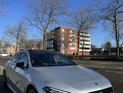 Gebruikt 2019 Mercedes A180 AMG line Sedan | € 23.349 (Goede deal)