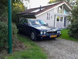 Blauw Gebruikt 2000 Jaguar XJ Sedan | € 7.500 (Duur)