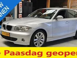 Grijs, metallic lak Gebruikt 2006 BMW 116 Sport Line Hatchback | € 3.750 (Eerlijke prijs)
