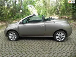 Bruin Gebruikt 2006 Nissan Micra C+C Tekna+ Cabriolet | € 3.950