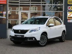 Wit Gebruikt 2019 Peugeot 2008 Active SUV | € 13.990 (Eerlijke prijs)