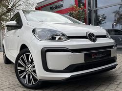 Wit Gebruikt 2018 VW up! high up! Hatchback | € 7.950 (Super prijs)