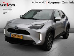 Grijs Gebruikt 2022 Toyota Yaris Cross SUV | € 23.950 (Eerlijke prijs)