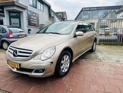 Beige Gebruikt 2006 Mercedes R320 MPV | € 4.599
