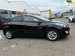 Zwart Gebruikt 2015 Hyundai i30 GO! Hatchback | € 9.999 (Eerlijke prijs)