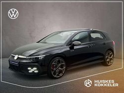 Zwart Nieuw 2025 VW Golf VIII GTE Hatchback | € 54.205 (Iets duurder)