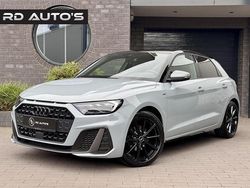 Grijs Gebruikt 2023 Audi A1 Sportback S-Line Hatchback | € 32.450 (Iets duurder)