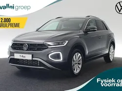 Grijs Nieuw 2025 VW T-Roc Edition SUV | € 42.649 (Eerlijke prijs)