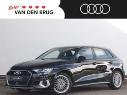 Zwart, metallic lak Gebruikt 2022 Audi A3 Sportback e-tron Advanced Sedan | € 28.900 (Eerlijke prijs)