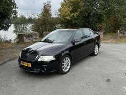 Zwart Gebruikt 2006 Skoda Octavia RS Sedan | € 4.999 (Eerlijke prijs)