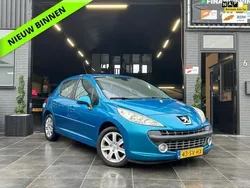 Blauw, metallic lak Gebruikt 2006 Peugeot 207 Hatchback | € 3.500 (Duur)