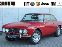Rood Gebruikt 1973 Alfa Romeo 2000 Coupé | € 39.900