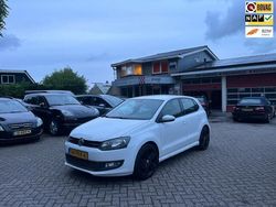 Wit Gebruikt 2011 VW Polo Comfortline Hatchback | € 2.750 (Goede deal)