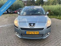 Blauw Gebruikt 2010 Peugeot 5008 MPV | € 4.750 (Eerlijke prijs)