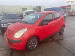 Rood Gebruikt 2012 Nissan Pixo Visia Hatchback | € 2.495 (Eerlijke prijs)