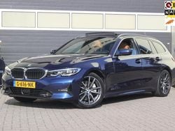 Blauw Gebruikt 2019 BMW 330 Executive Stationwagen | € 25.900 (Eerlijke prijs)