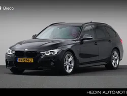 Zwart Gebruikt 2018 BMW 320 M Sport Stationwagen | € 25.880 (Eerlijke prijs)