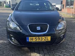 Zwart Gebruikt 2010 Seat Leon Reference MPV | € 3.599 (Goede deal)