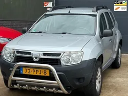 Grijs Gebruikt 2011 Dacia Duster Ambiance SUV | € 4.350 (Eerlijke prijs)