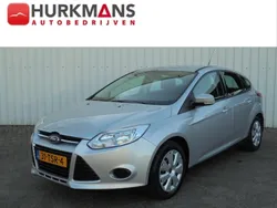Grijs Gebruikt 2012 Ford Focus Trend Hatchback | € 7.888 (Iets duurder)