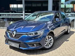 Blauw Gebruikt 2018 Renault Mégane IV Bose Edition Hatchback | € 9.650 (Eerlijke prijs)