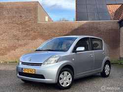 Grijs Gebruikt 2007 Daihatsu Sirion Hatchback | € 5.995 (Duur)